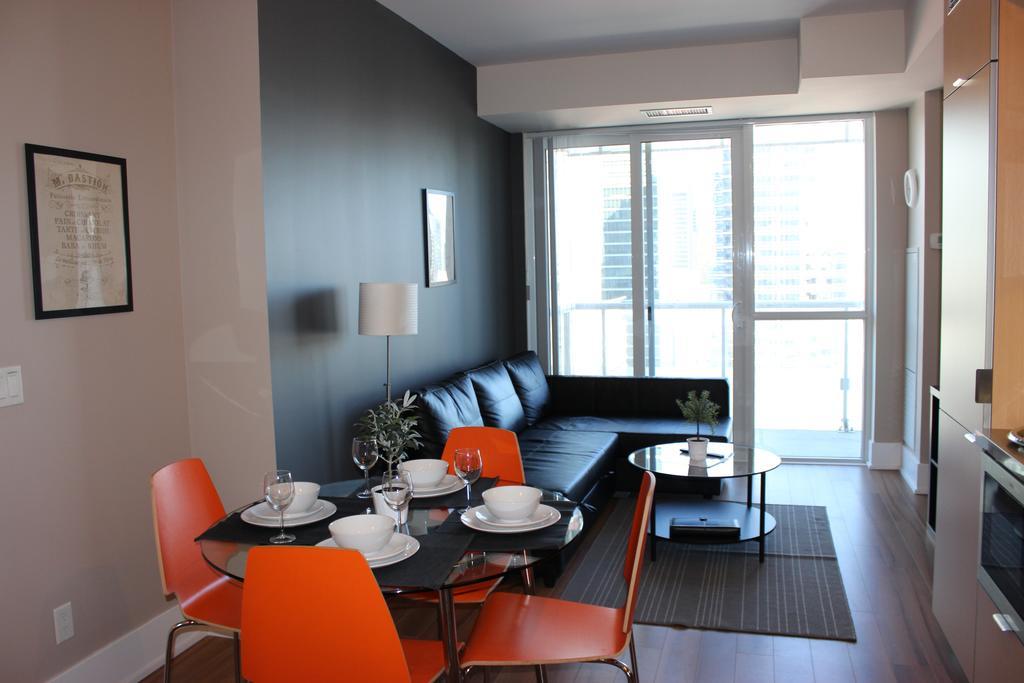 Atlas Suites - Cn Tower & Convention Centre Τορόντο Δωμάτιο φωτογραφία
