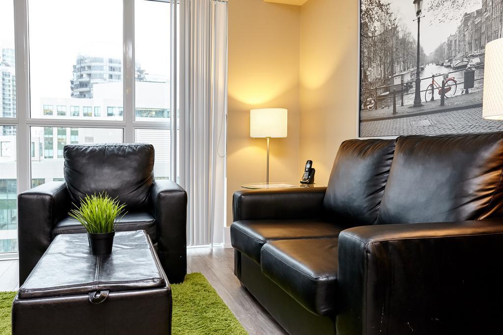 Atlas Suites - Cn Tower & Convention Centre Τορόντο Εξωτερικό φωτογραφία