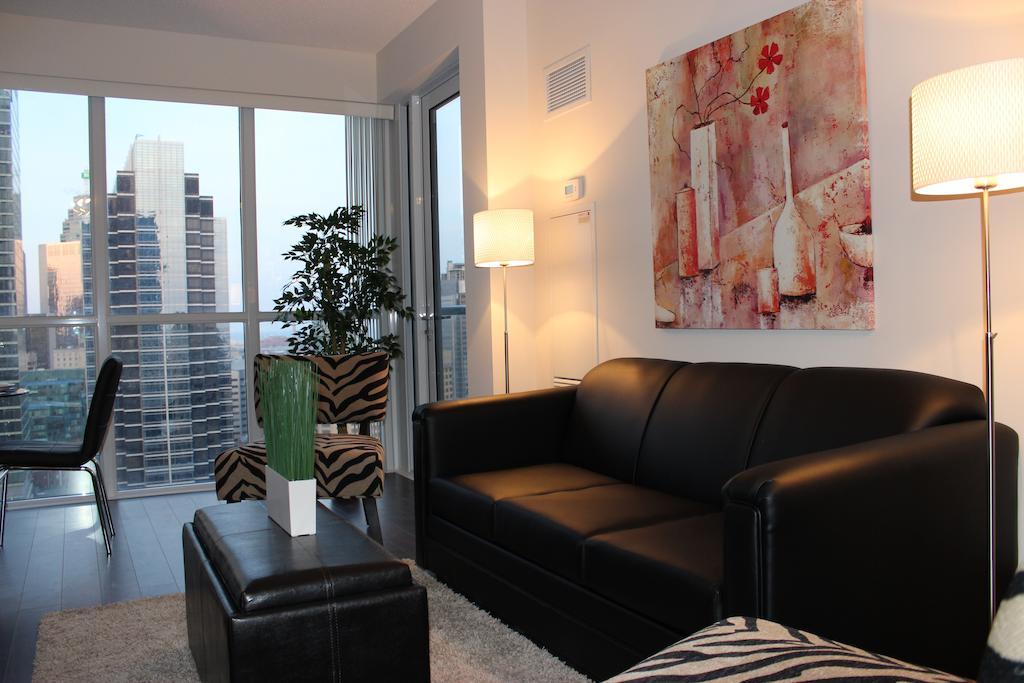 Atlas Suites - Cn Tower & Convention Centre Τορόντο Δωμάτιο φωτογραφία