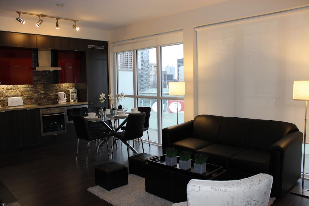 Atlas Suites - Cn Tower & Convention Centre Τορόντο Δωμάτιο φωτογραφία